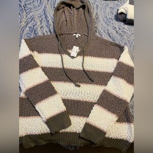 NWT Maurices Gray and Cream Striped Sweater